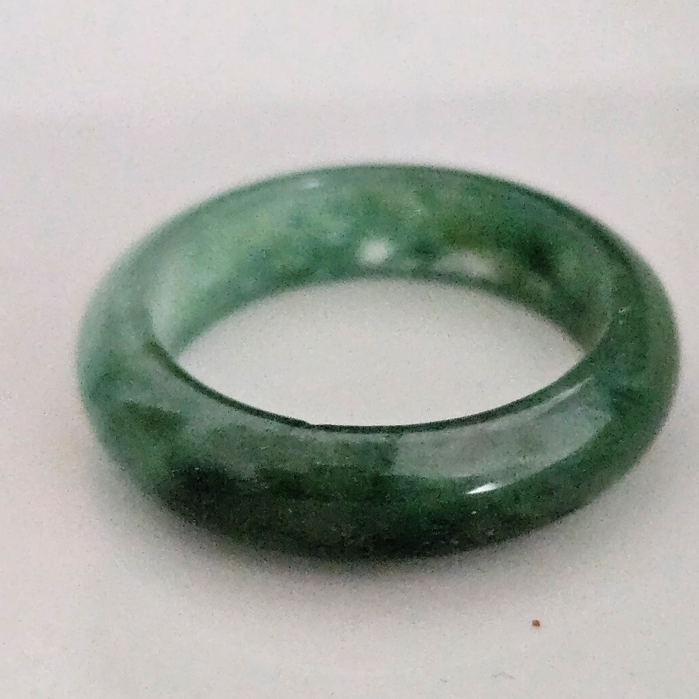 GREEN JADE ETERNITY BAND STACKER RING SIZE 8 - Picture 4 of 4